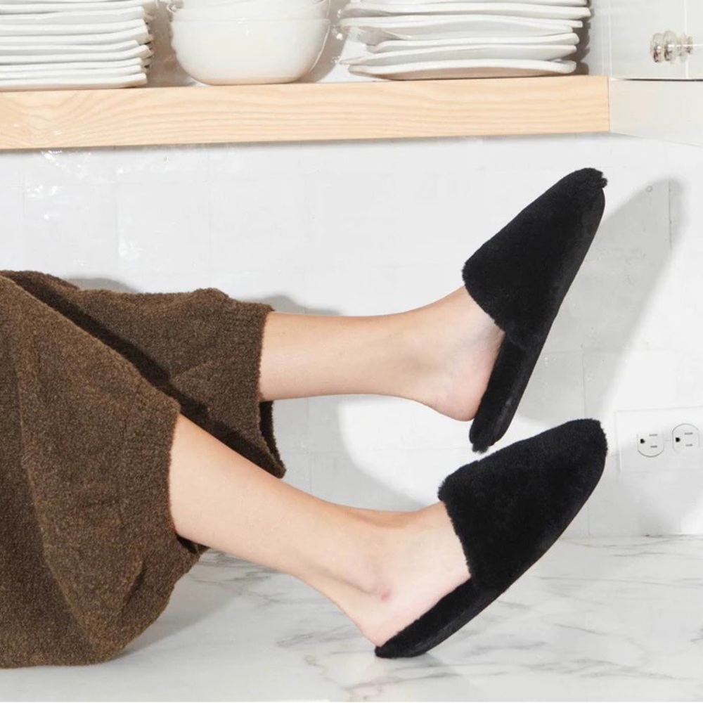 Freda Salvador James Shearling Slippers Black New Large L 9 10 $175